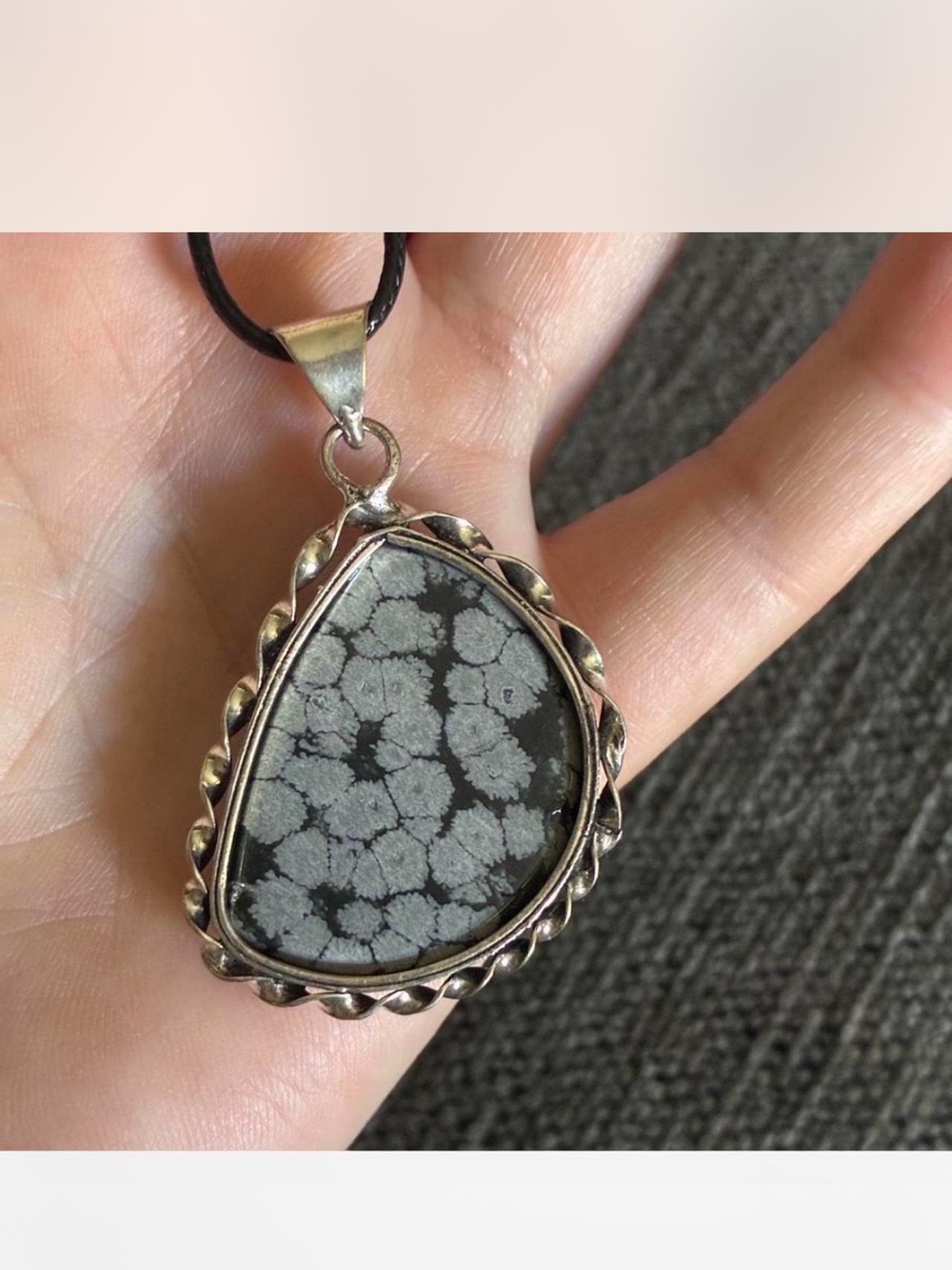 ❗️FIRM SALE❗️925 Silver Snowflake Obsidian Gemstone Vintage STYLE Cord Necklace - Picture 2 of 2